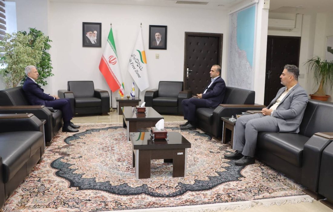 سركنسول جمهوری اسلامی ایران در گوانگجو با طاعتی‌مقدم دیدار كرد
